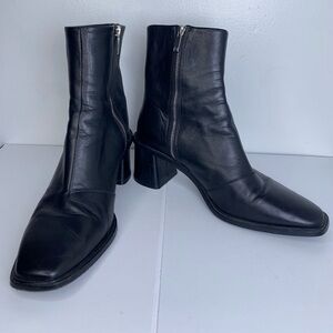 LAFAYETTE 148 Black Leather Ankle Heeled Boots w Silver Tone Hardware